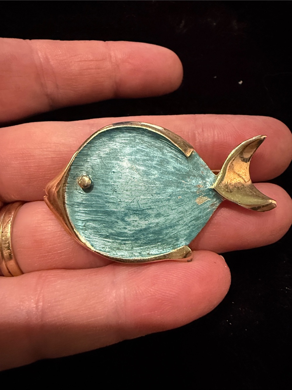 VINTAGE Gold Tone Blue Enamel Fish Brooch